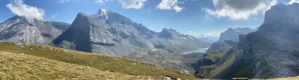 Rundwanderung Sunnbüel (Kandersteg)- Gällihorn - Wyssi Flue Panorama 3