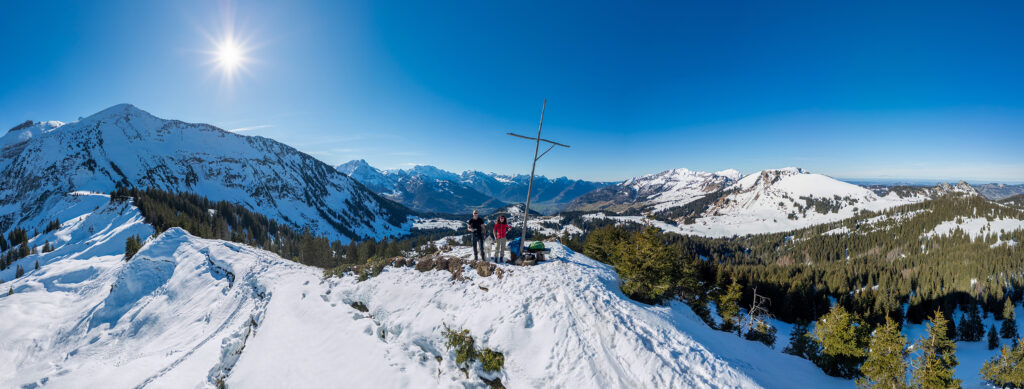 Schneeschuhwanderung Arvenbüel - Flügespitz - Panorama 2