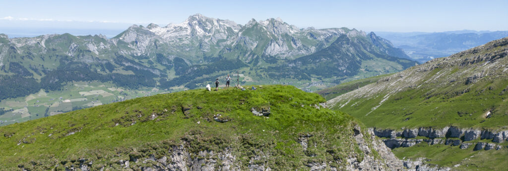 Rundwanderung Alp Sellamatt - Schibenstoll - Panorama 2