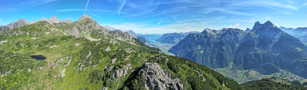 Wanderung Arnisee- Sunnig Grat - Leutschachhütte SAC - Panorama 3