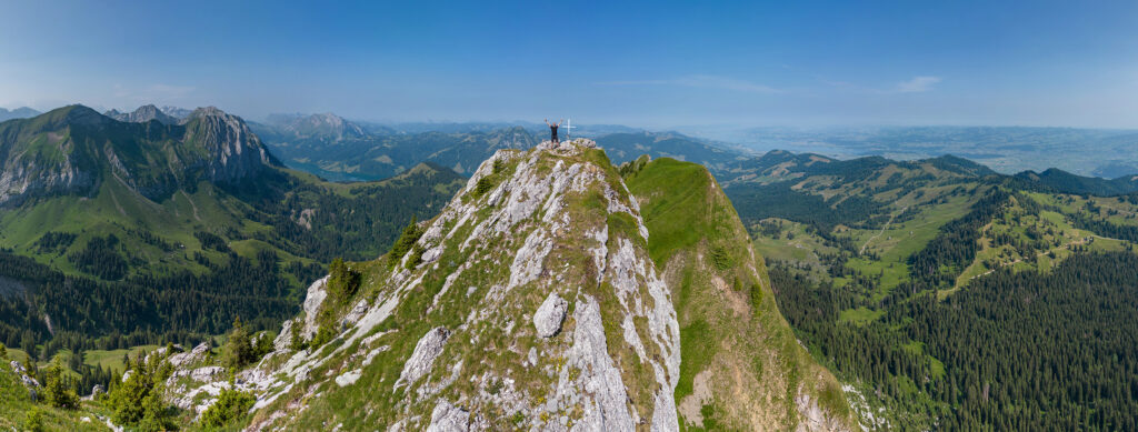 Rundwanderung Schwändital (Matt) -Chöpfenberg - Brüggler - Wageten - Panorama 3