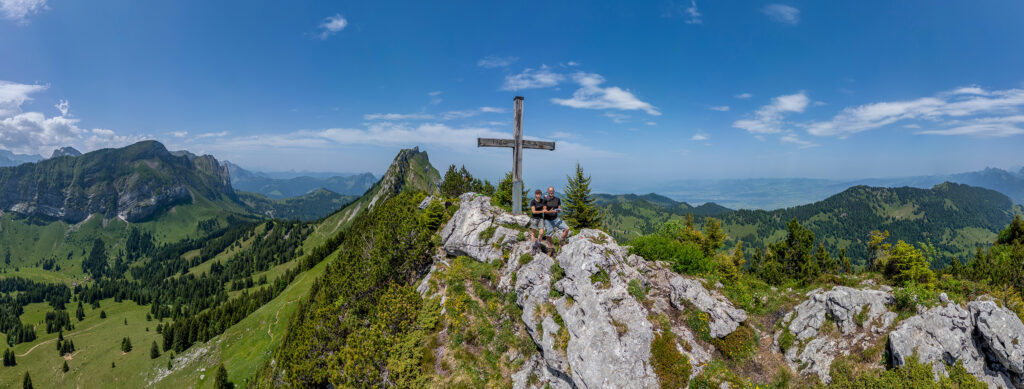 Rundwanderung Schwändital (Matt) - Brüggler - Wageten - Panorama 4
