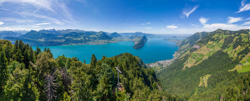 Rundwanderung Vitznau – Vitznauerstock – Gersauerstock - Panorama 1