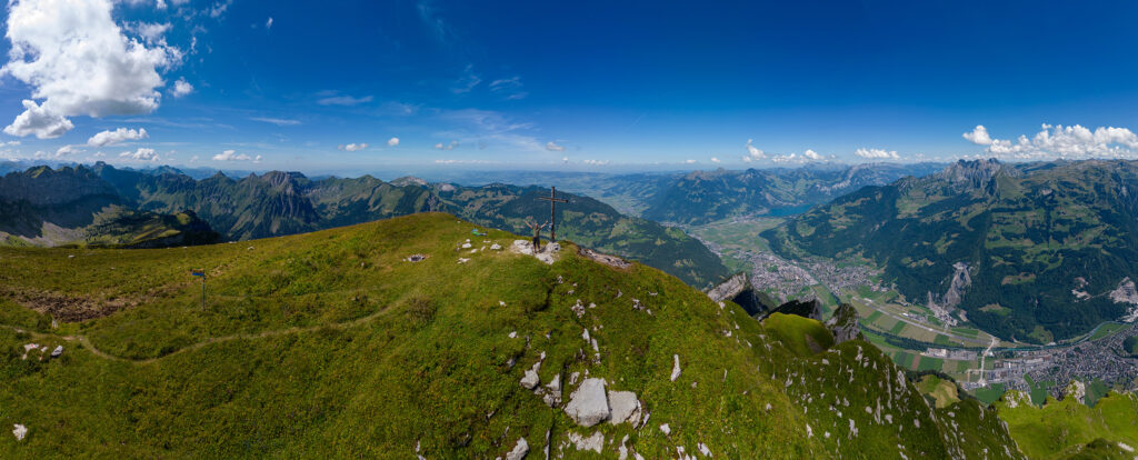 Rundwanderung Obersee - Rautispitz - Wiggis - Panorama 3