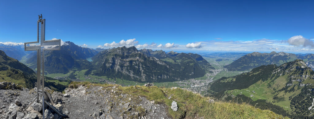 Rundwanderung Naturfreundehaus - Glarner Fronalpstock - Panorama 2