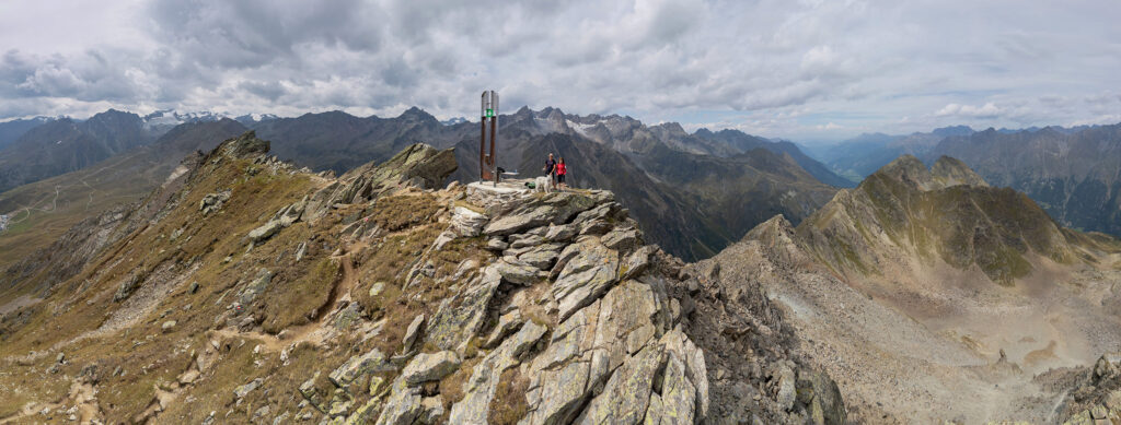 Rundwanderung Giggijoch - Grieskogel - Panorama 2