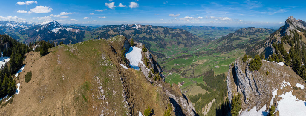 Rundwanderung Flühli - Schwändiliflue - Chessiloch - Panorama 2