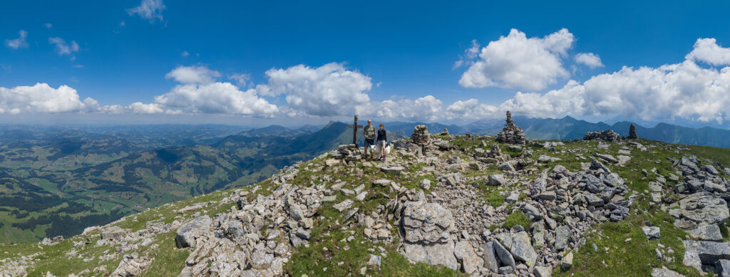 Rundwanderung Schwarzbach - Furggegütsch - Hohgant - Panorama 1